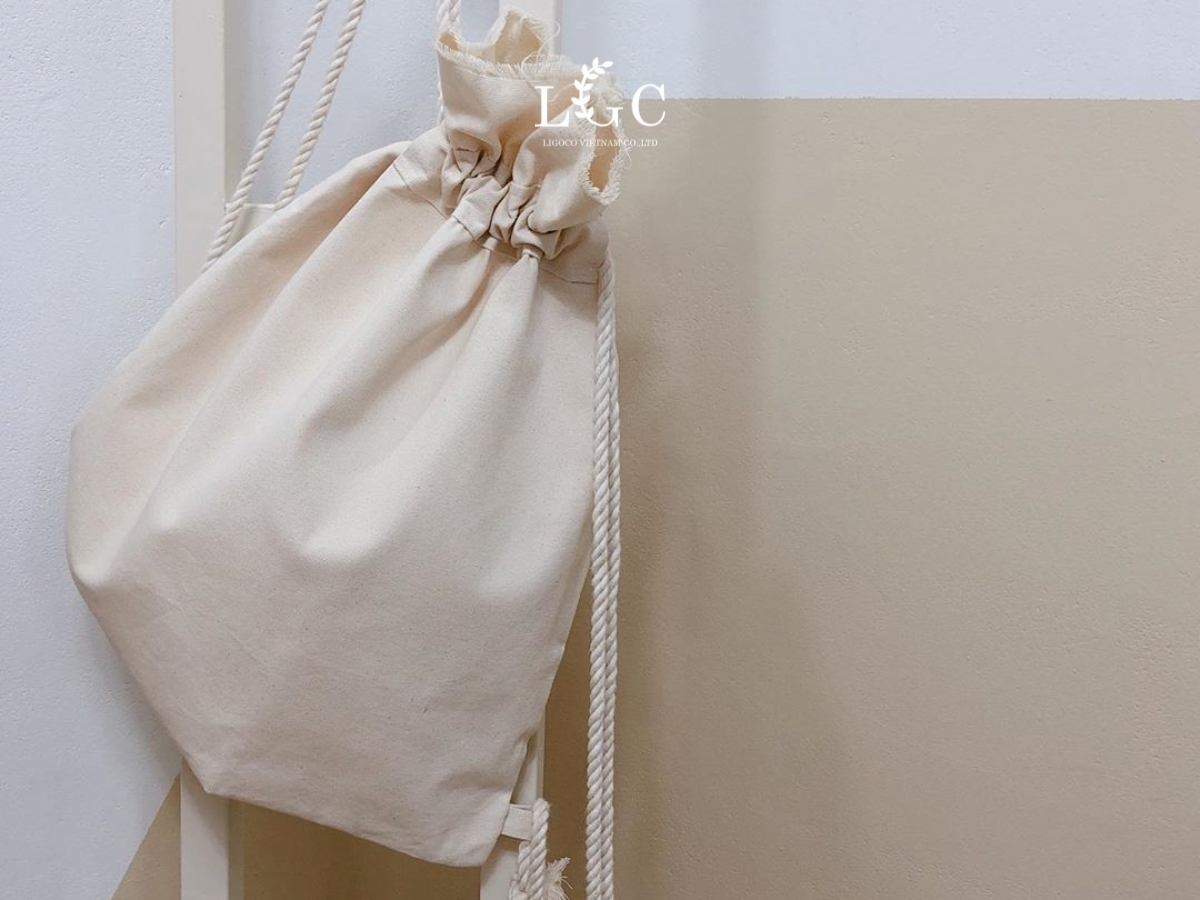 Mẫu túi rút vải canvas đơn giản