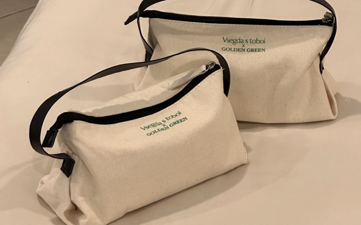 ví vải bố đựng mỹ phẩm