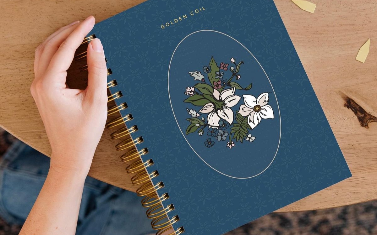 Sổ lò xo bìa cứng chuyên nghiệp