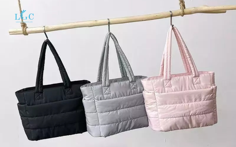 Túi tote chần bông kích thước lớn